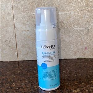 Honey Pot Sensitive Foaming Feminine Wash